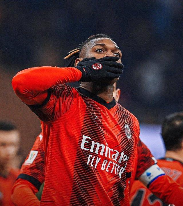 完美登录入口 -转折点！芝加哥公牛单刀错失，意大利杯今夜攻防权衡，底气十足，年轻球员得到机会的简单介绍