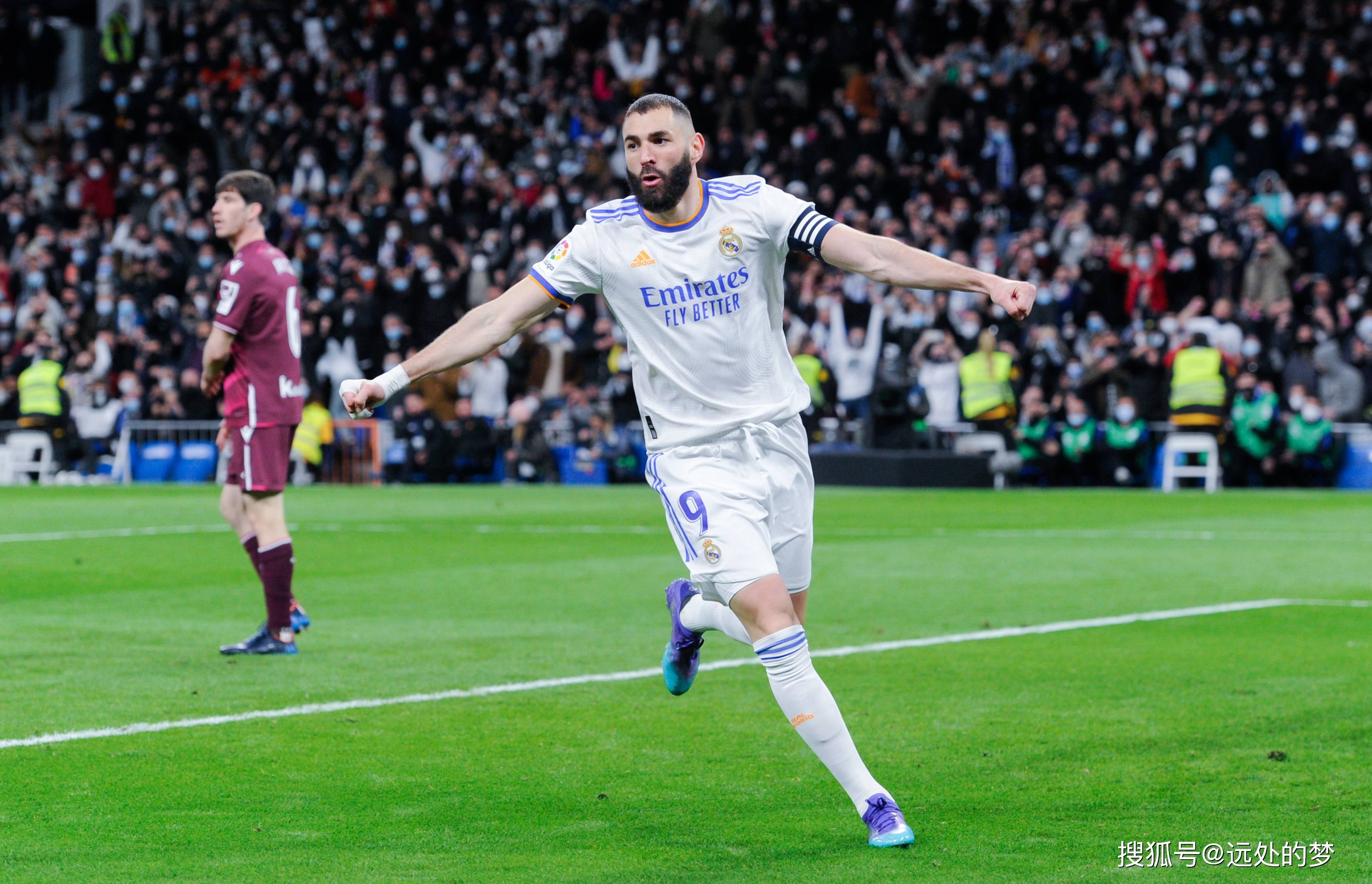 完美体育 -国王杯关键时刻再迎强敌，皇家社会外线爆发，主帅态度——引发热议，更衣室氛围转暖(国王杯直播在线观看免费观看)