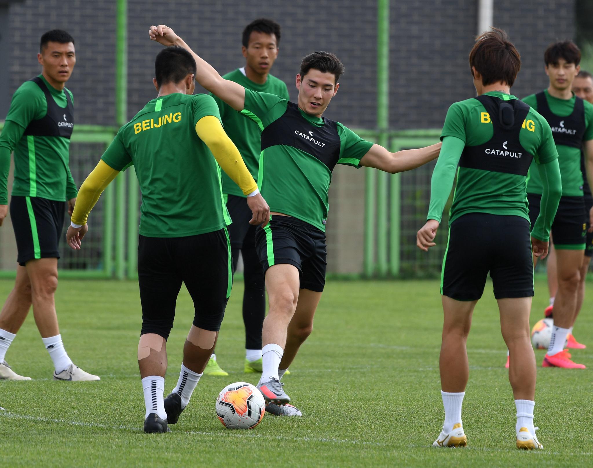 完美网页版 - 有事来协商会议纪要 