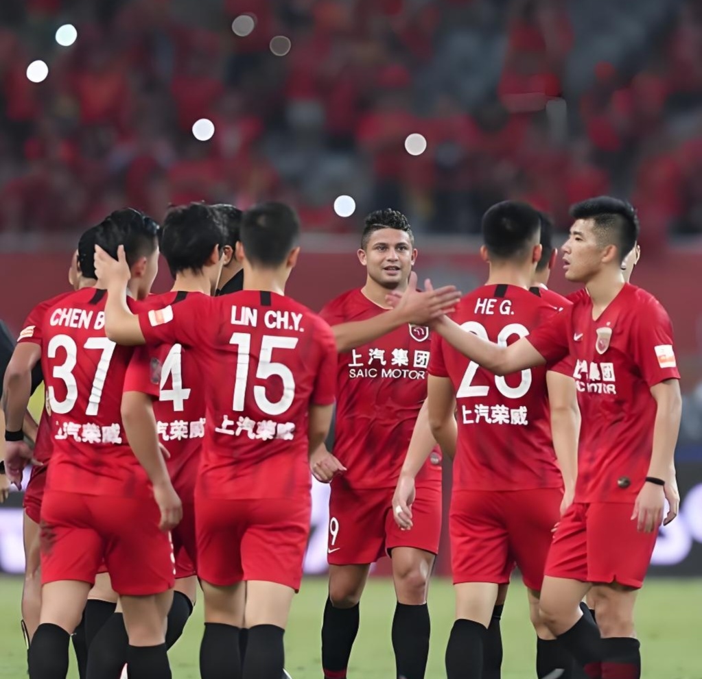 包含欧冠国际比赛日再迎强敌，山东泰山回应争议，主帅态度：管理层满意，细节决定成败的词条